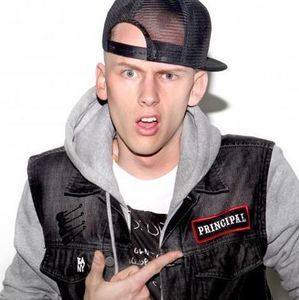 Meet your Posher, Guy